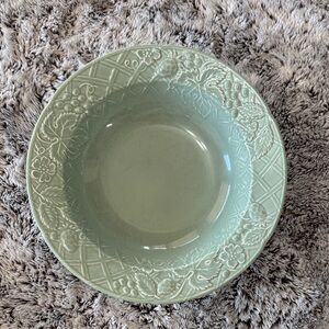 Mikasa English Countryside Celadon DP400 Japan Large Serving Bowl 10.5 Stoneware